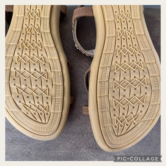 JUST IN! NWT Bohemian Brown Rhinestone Studded Sandals NIB - Picture 9 of 11